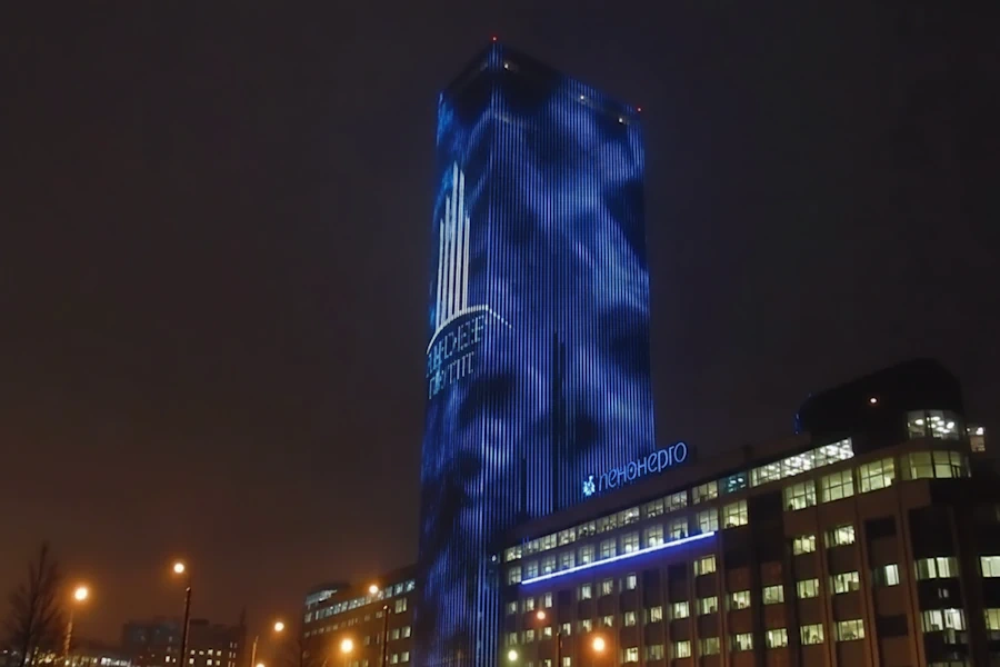 mediafasady-v-sankt-peterburge-naruzhnoe-razmeshhenie-reklamy